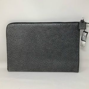 Furls Ostrich’s leather laptop case